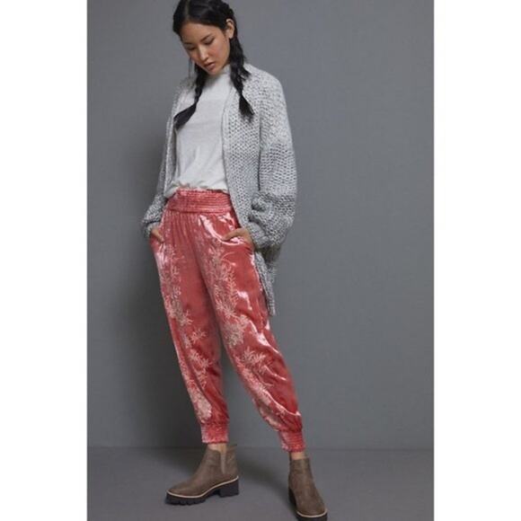 ANTHROPOLOGIE ROSIE Pink EMBROIDERED VELVET JOGGERS Extra Small - Picture 1 of 10
